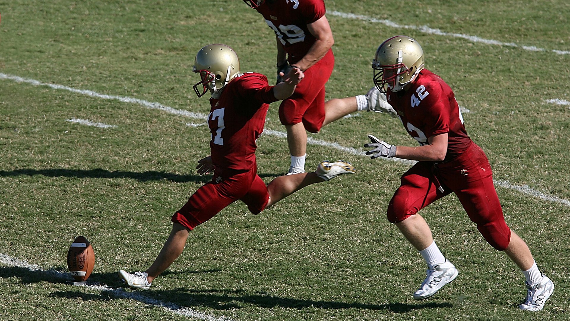 欧洲国家队的豪强对战，风云突变的赛事令人热血沸腾，欧洲超级强队